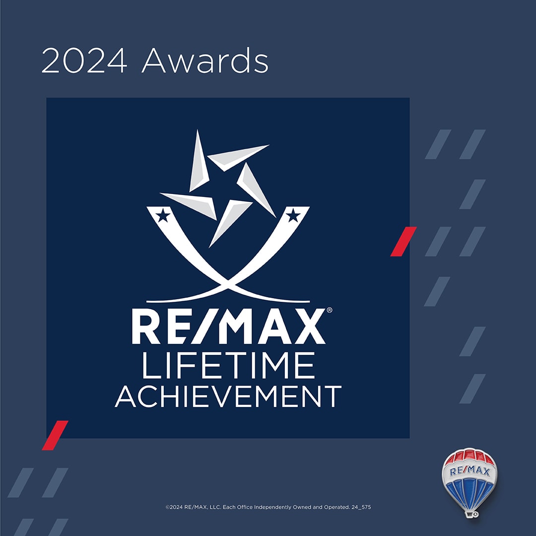 Lifetime Achievement — RE/MAX award earned by Parveen Arora & Team Arora